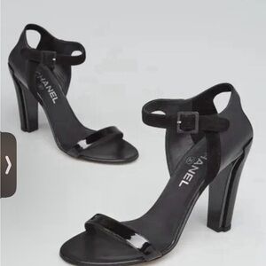 CHANEL Interlocking CC Black Patent Leather Slingback Block Heel Sandals Size 10